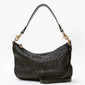 Clare V.Black Moyen Messenger